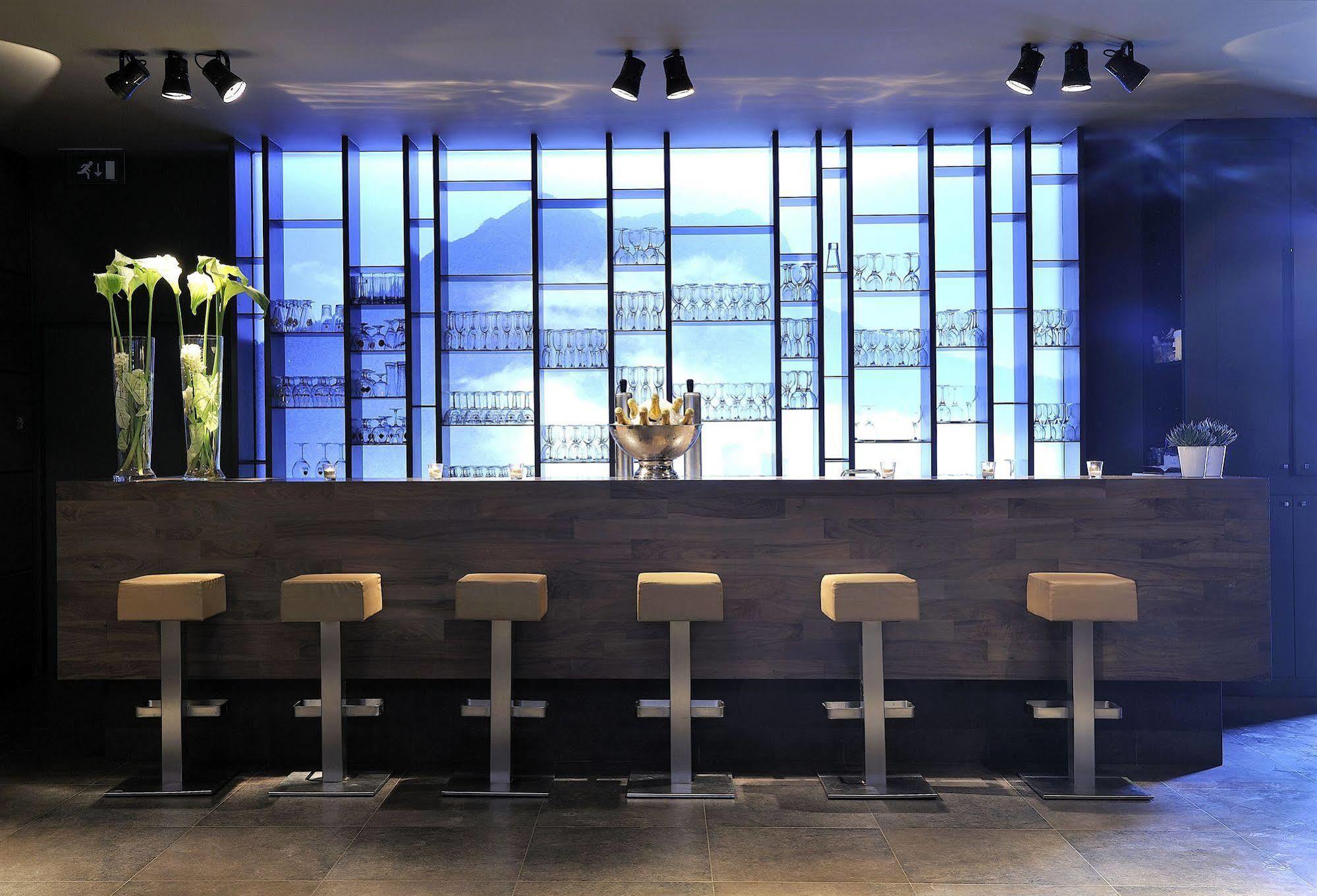 Parkhotel คอร์ตไรก์ ภายนอก รูปภาพ